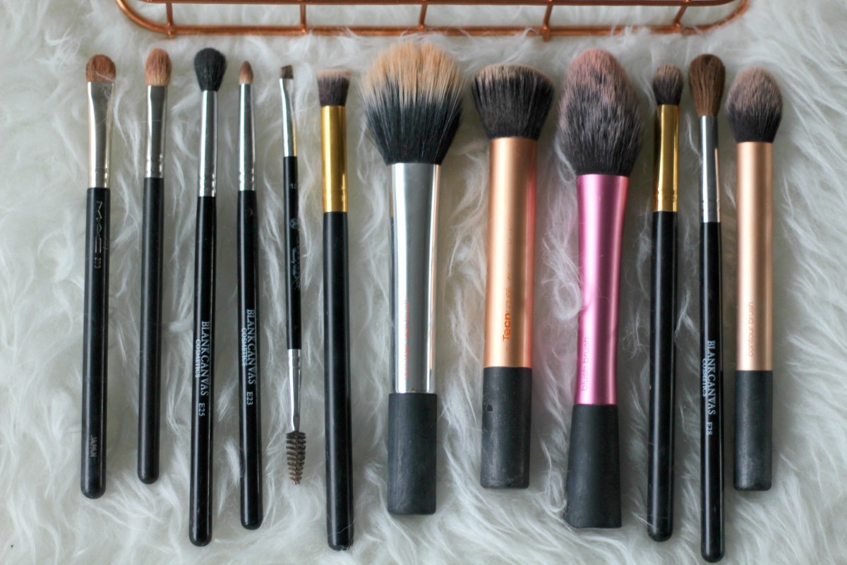 makeup brushes